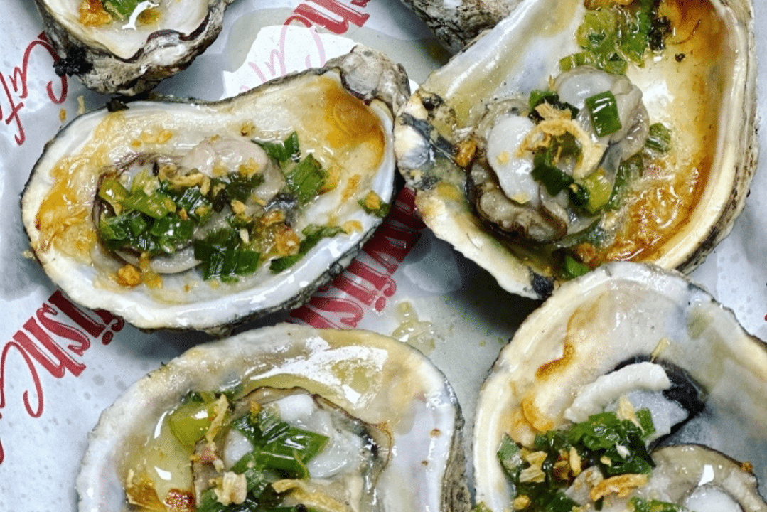 Scallion Oil Grilled Oysters